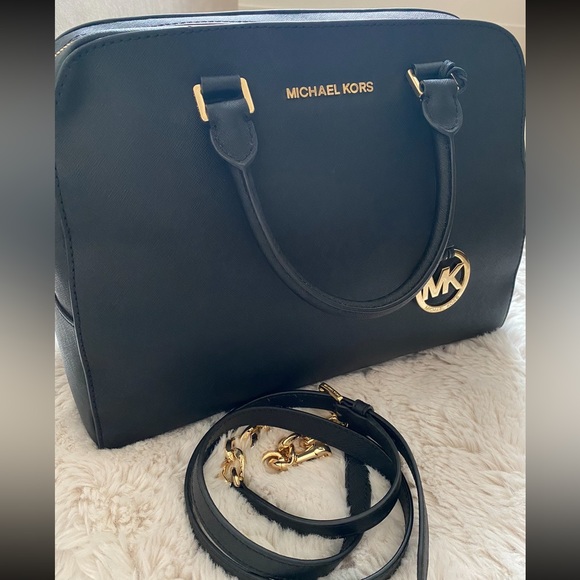 MICHAEL KORS Cindy Large Leather Dome Satchel - Picture 3 of 16